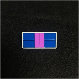 Pickleball Court Pin