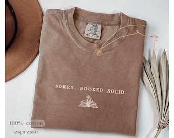 Book Club Shirt, Bookworm Mom Tee, Book Lover Tee-Shirt, Reader Birthday Gift, Mother Booklover