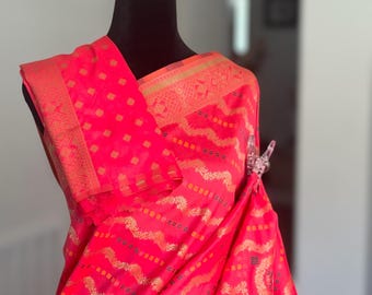 Peach pink Katan Semi Silk Saree with Bandhini designs, Banarasi Silk