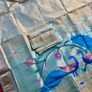 Handwoven Silk Paithani Saree: Beige Gold, Zari Border, Peacock Pallu