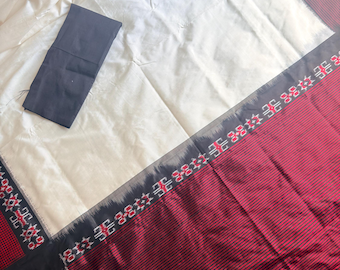 Off white with maroon Ikkat (Pochampally) Silk Saree with Unstitched blouse piece