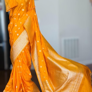 Yellow Color Pure Banaras Semi Mashru Silk Saree