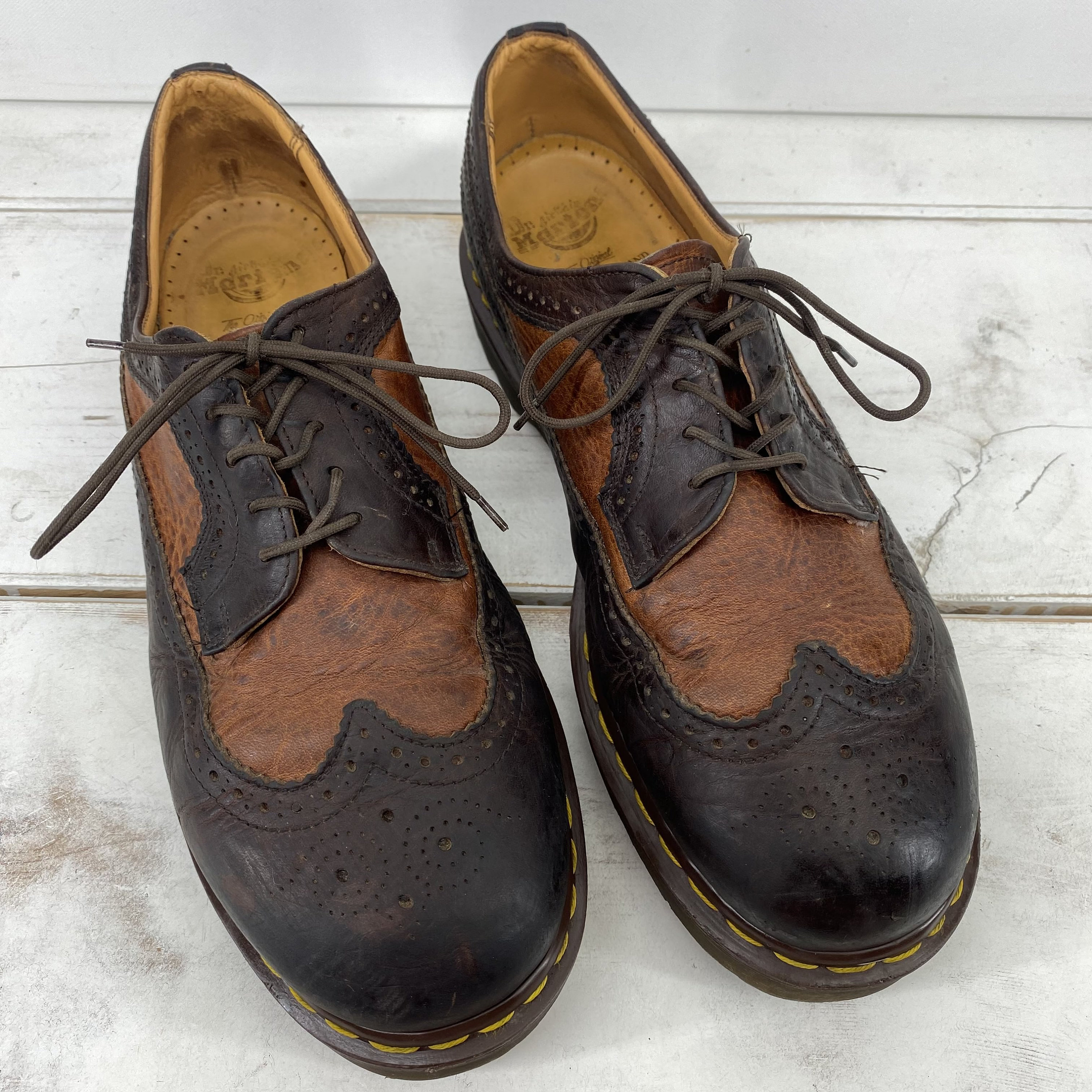 Dr martens two tone brogues hot sale