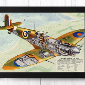 Może przedstawiać: Ilustracja przekrojowa brytyjskiego myśliwca Spitfire. Samolot jest pomalowany w kamuflażowych kolorach zielonym, brązowym i żółtym. Ilustracja przedstawia wewnętrzne działanie samolotu, w tym silnik, kabinę pilota i podwozie. Tekst "Britain's New "Spitfire" jest wydrukowany pod samolotem.