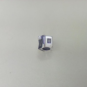 Pandora Limited Edition house Charm