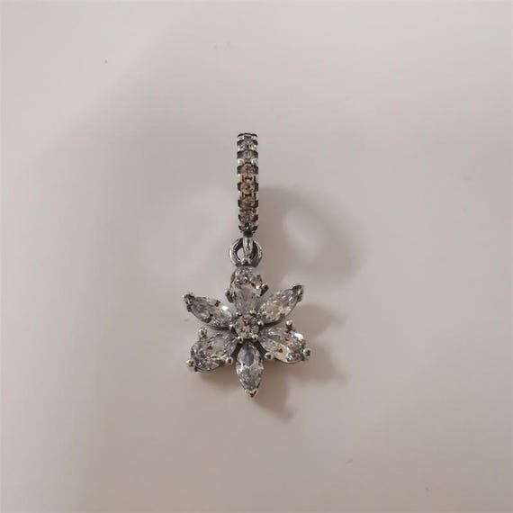 アクセサリー Sparkling Herbarium Cluster Charm Pandora Sparkling Herbarium Cluster Charm