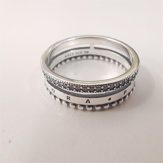 Logo de la collection signature pandora, pavé pavé, bague avec