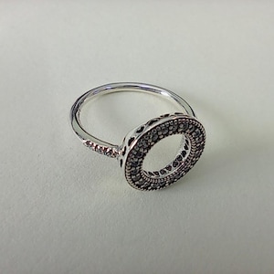 PANDORA Sparkling Halo Silver Ring S925