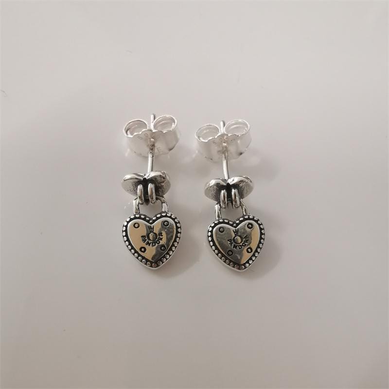 Pandora heart lock earrings deals