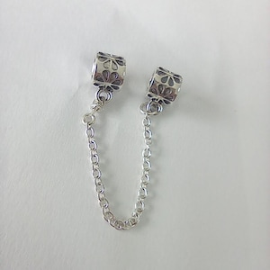 Pandora Daisy Safety Chain
