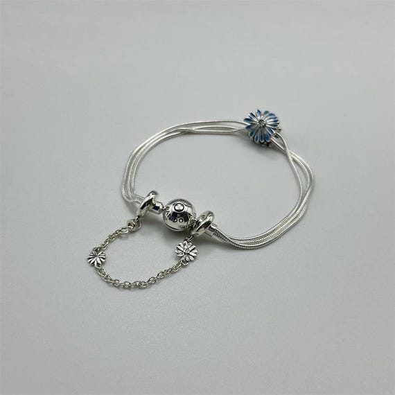 PANDORA silverブレスレット チャームセット　s925 PANDORA ALE S925 シルバー ブルー デイジー チャームとブレスレット