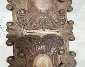 Victorian Carved Wood Extending Book Slide with  Portrait Medallions