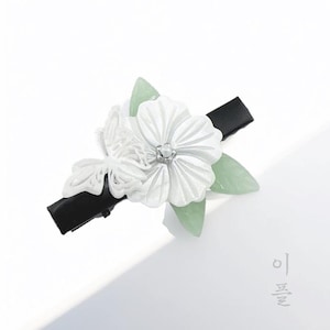 Handmade Traditional Korean Hair Pin White Mother-of-pearl Flower Butterfly Alloy Green Jade Stone Beads Party Hanbok Hair Clip Accessory
