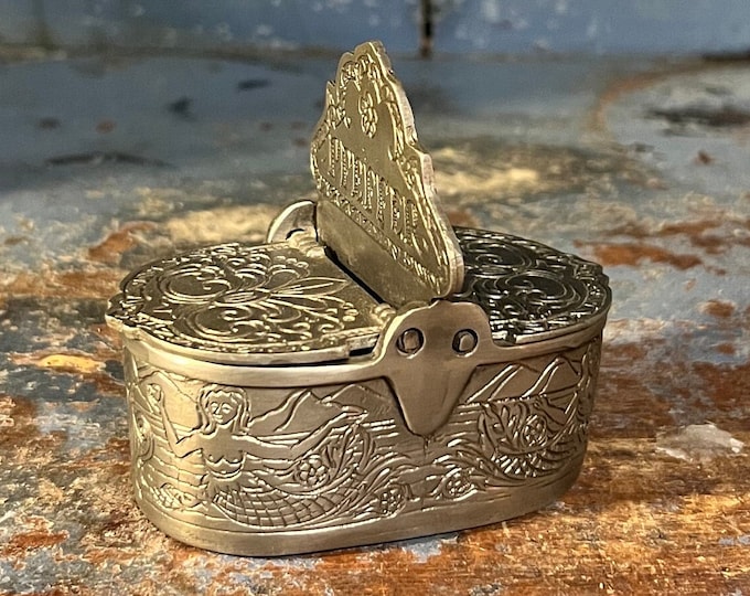 Vintage 1960/70s Pewter Salt and Pepper basket / tine box, Mermaid motif, RUSTIC table decor, German table serving