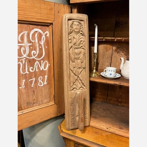 Rare Norwegian Petter C. Omtvedt (1934-2021) hand carved baroque style mangle board,Scandinavian folkart folk-Art, Rustic country style