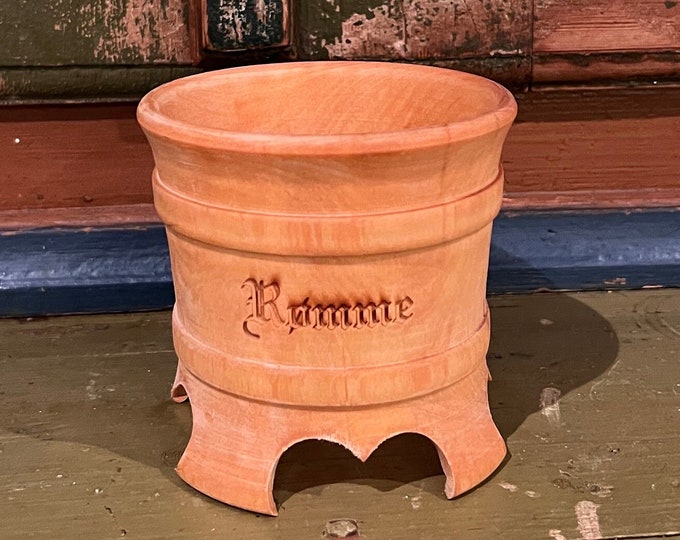 Vintage Norwegian Sour Cream Holder / Bucket / Bowl in birchwood with deeply carved text"RØMME". Scandinavian country/farmhouse style