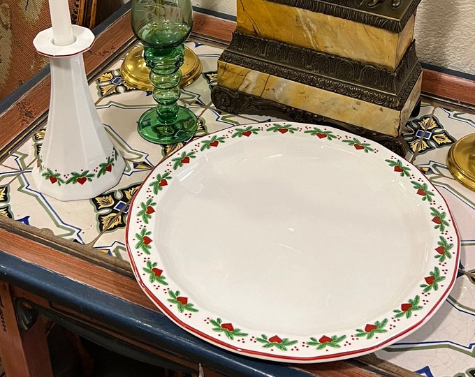 LARGE Dia. 32.2cm Porsgrund 'Hearts & Pines' Norwegian design serving plate, Vintage Norway/ Scandinavian design Christmas table serving