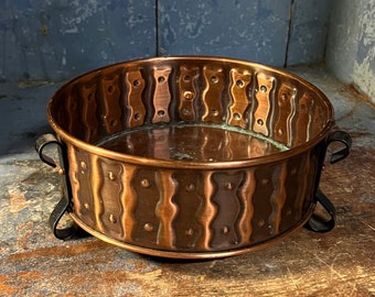 ca. 1960s Vintage Norwegian Copper flower potte, fruit basket, table decor, storage box, Scandinavian home decor, Nordic mid-century modern