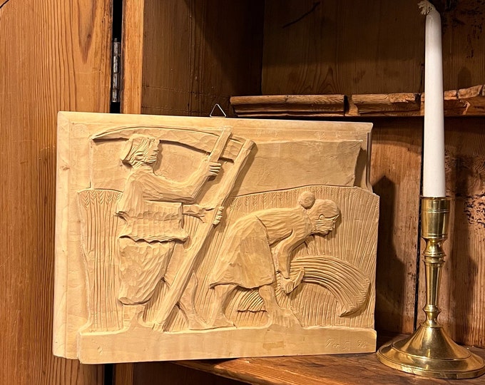 Dated 1998 Vintage Norwegian wood carving artist signed wall hanging, Norway folkart, rustic counrty farmhouse interior.