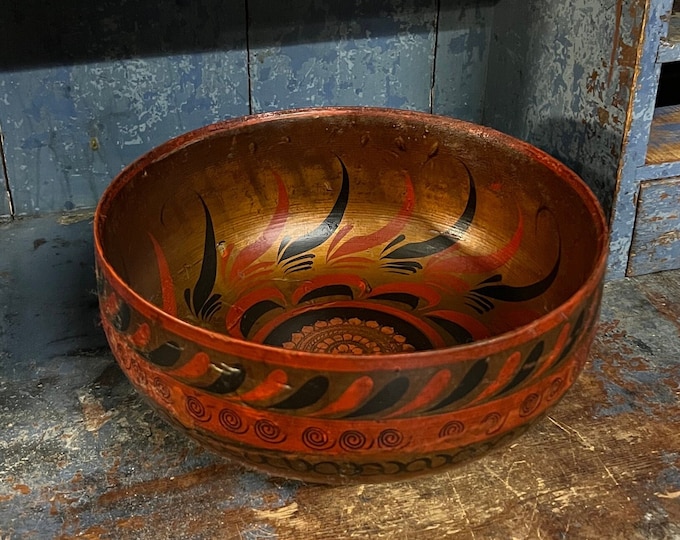 18/1900s antique beer / fruit bowl with stunning primitive painting, handcrafted, beautiful patina, RUSTIC cabin / farmhouse / country style