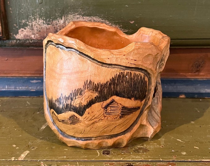 1950s Norwegian folk-art handcarved Mug / tray / bowl / Candy / Snacks Bowl from Telemark, Norway