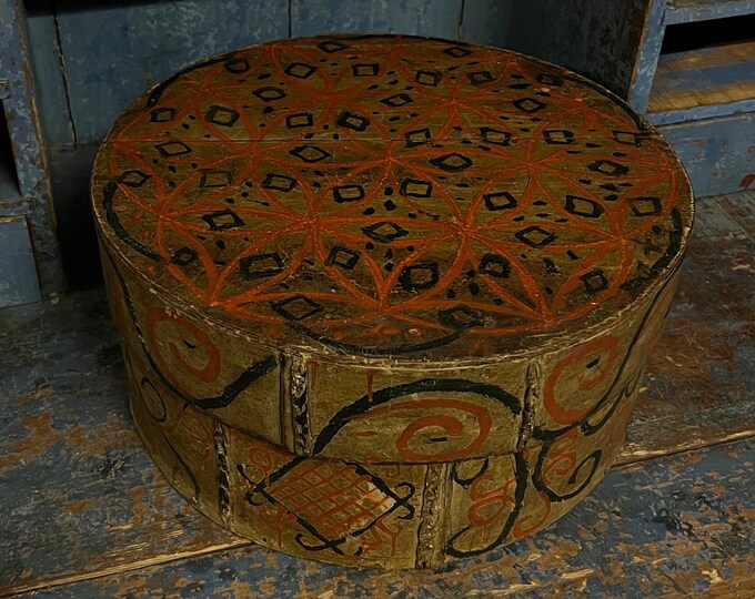 17/1800s Important Norwegian Museum Quality tine box, primitive antique, original painting.  Baroque style. Patina, bentwood, collectible.
