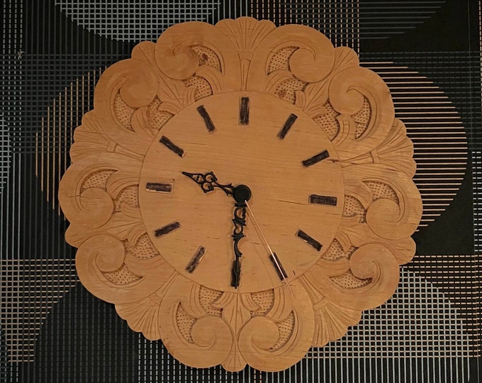 1970/80s Vintage hand carved wall clock from Telemark, Norwegian  handcrafted folk art folkart, cabin farmhouse country style