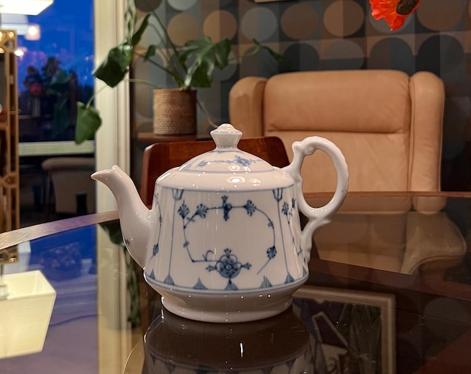 1910s Antique Norwegian Porsgrund Porcelain Blue Fluted Coffee / Tea pot / Teapot, handpainted underglazed decor, Scandinavian design