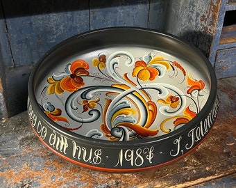 HUSFLID - Berit Setalid Professionally Painted Telemark rosemaling beer / fruit bowl, handcrafted folk art from Norway, RARE Collectible