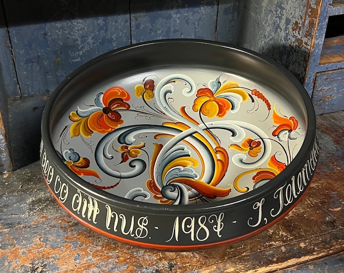 HUSFLID - Berit Setalid Professionally Painted Telemark rosemaling beer / fruit bowl, handcrafted folk art from Norway, RARE Collectible