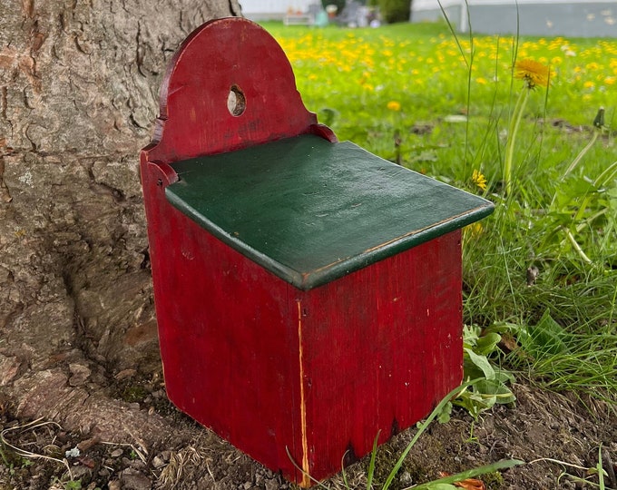 Antique 1890s' Norwegian Wall Hanging Wooden Salt Box from Telemark, Norway, traditional folkart, rustic kitchen decor