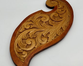 Dated 1971 Vintage Norwegian handcrafted Cutting Slicing Board/Wall Decor. Telemark rosemaling pattern Norway folkart, kitchen cabin decor.