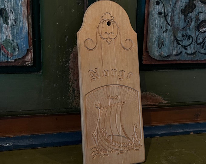 ca.1980s Vintage Norwegian hand carved Cutting Slicing Board/Wall Decor. Text "Norge", with unique viking ship pattern from Norway folkart