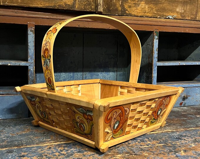 1990s handcrafted basket with rosemaling, Country / farmhouse style, Norwegian folkart, collectible, Hans Glittenberg(1788-1873) style