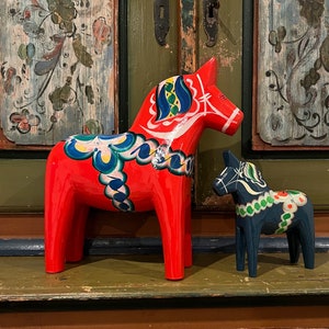 XL 35cm Dala horse Swedish/Scandinavian handcrafted and painted folkart. 1960s Vintage Dalarna horse / Mora / Grannas A. Olssons