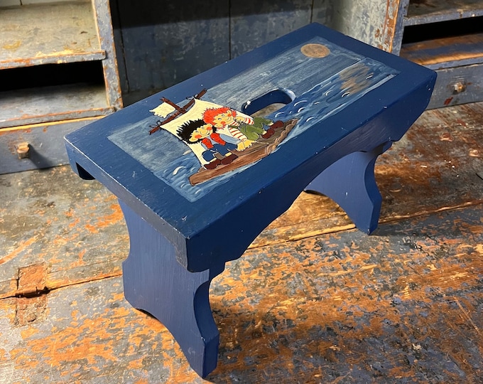 Dated 1996 TROLL motif Vintage Norwegian stool / kid stool, Handcrafted / handpainted, Norwegian / Scandinavian folkart, Unique Nordic decor