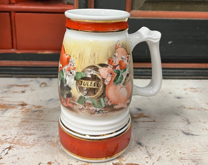 Unique hand painted beer mug with Christmas theme signed by artist. Norwegian folk art, Christmas gift