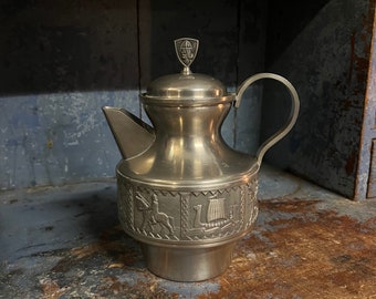 Vintage Konge Tinn Viking Coffee Pot /Teapot / Hot Chocolate Jug, Norwegian tin, Scandinavian Mid Century Modern