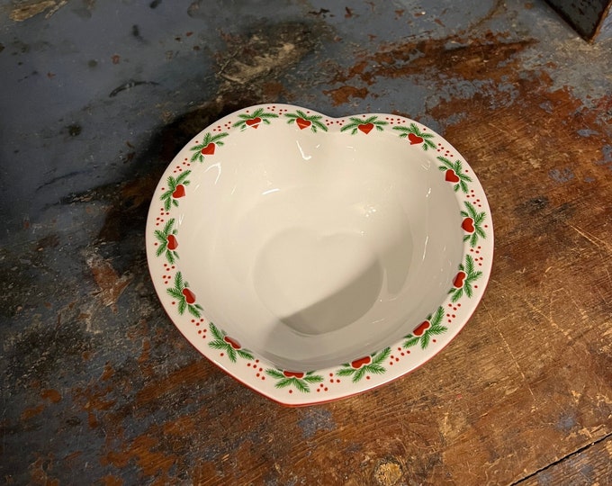 RARE Porsgrund 'Hearts & Pines' Norwegian design snack / candy/ jam /sauce bowl, Vintage Norway/Scandinavian design Christmas table serving