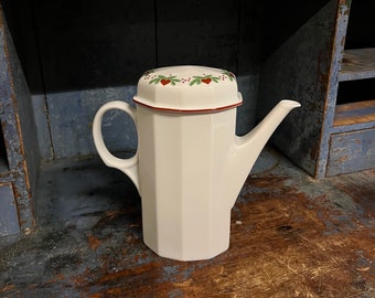 LARGE Porsgrund 'Hearts & Pines' Norwegian design Coffee Pot /Teapot / Hot Chocolate Jug, Vintage Norway/ Scandinavian design table serving