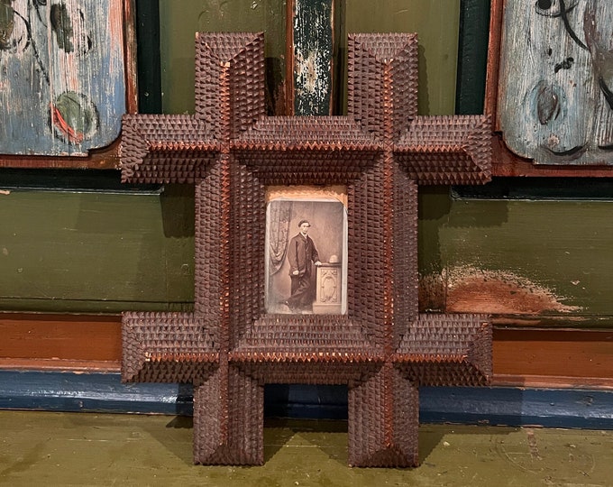18/1900t Antique Norwegian handcrafted wooden frame / wall decor / sailor frame. Norwegian/Scandinavian RUSTIC folkart/folk art