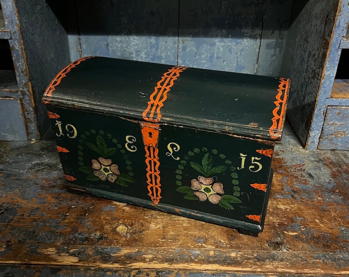 Dated 1915 Norwegian Rosemaling chest/ Jewelry box/Treasure box/Cigar box/Letter box, Traditional Scandinavian folkart,farmhouse style