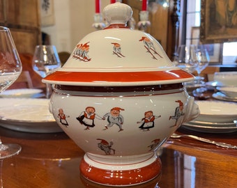 1 SOLD, Vintage Porsgrund Norwegian design Punch Bowl/Tureen/porridge tureen with nisse motifs, Scandinavian design Christmas table serving