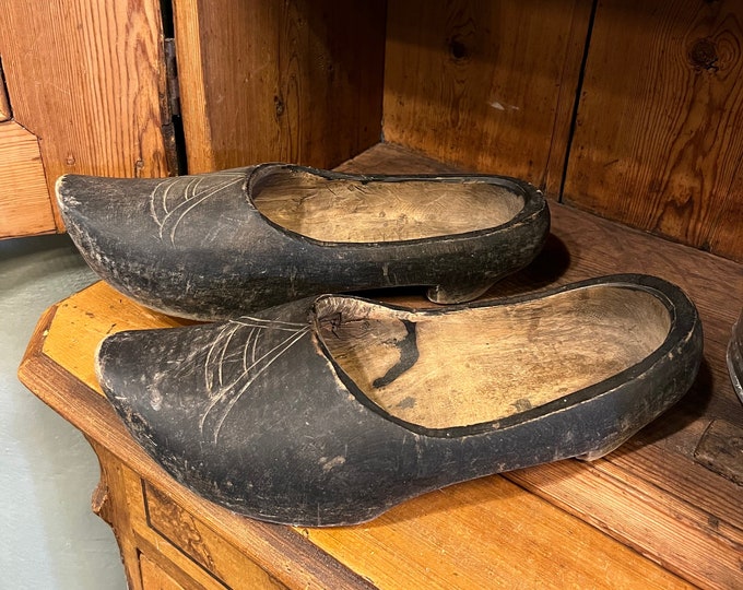 RARE ANTIQUE 1800s Norwegian hand carved clogs from telemark with beautiful patina, RUSTIC Country / farmhouse style antique