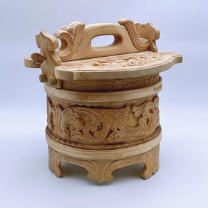 Dated 1990 hand-carved butter bucket from Telemark, Norway. Handcrafted Norwegian folk art, Scandinavian wood carving, kitchen storage box