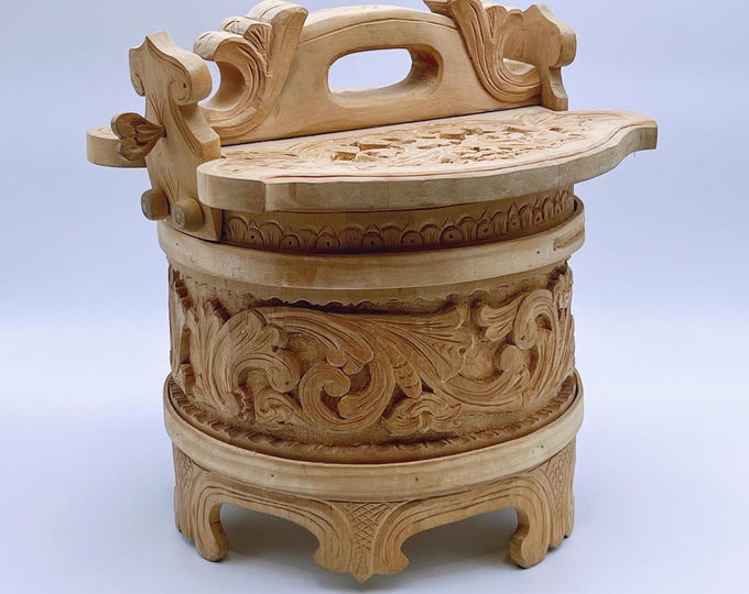 Dated 1990 hand-carved butter bucket from Telemark, Norway. Handcrafted Norwegian folk art, Scandinavian wood carving, kitchen storage box