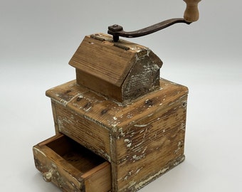 1800s RUSTIC antique coffee grinder from Norway, RARE house/cabin form, Norwegian/Scandinavian folkart folk art pinewood and iron