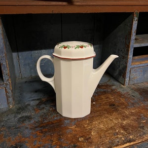 LARGE Porsgrund &#39;Hearts & Pines&#39; Norwegian design Coffee Pot /Teapot / Hot Chocolate Jug, Vintage Norway/ Scandinavian design table serving