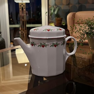 RARE Porsgrund &#39;Hearts & Pines&#39; Norwegian design Coffee Pot /Teapot / Hot Chocolate Jug, Vintage Norway/ Scandinavian design table serving