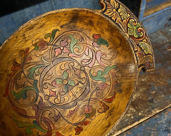 Telemark Rosemaling & wood carving wooden tray /vingebowl, traditional Scandinavian folk art from Norway, patina, RUSTIC
